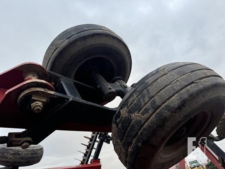 2011-case-ih-true-tandem-330-turbo-image-19