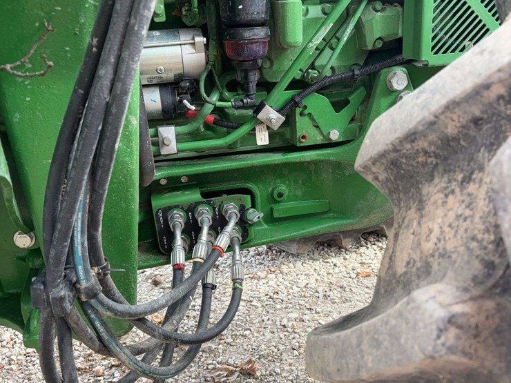 2023-john-deere-5120m-image-12