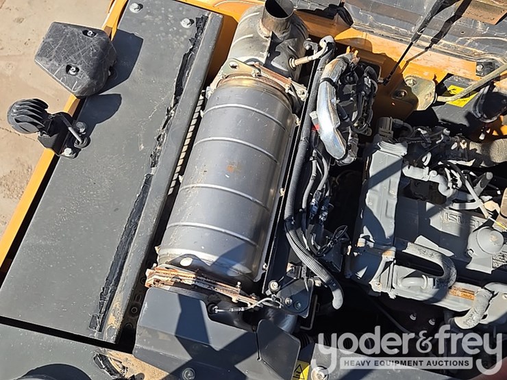 2021-case-cx210-lc-image-142