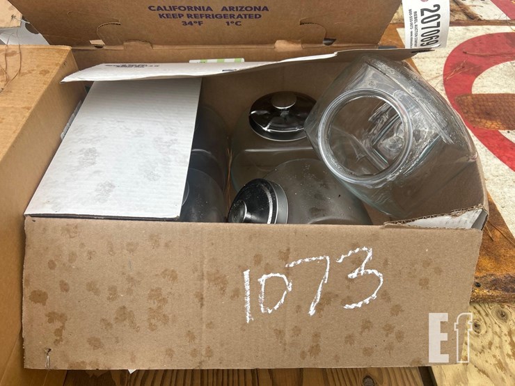 (5)-candy-jars-image-1