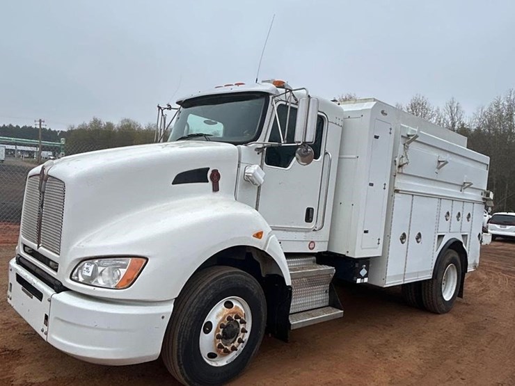 kenworth-t400-image-1