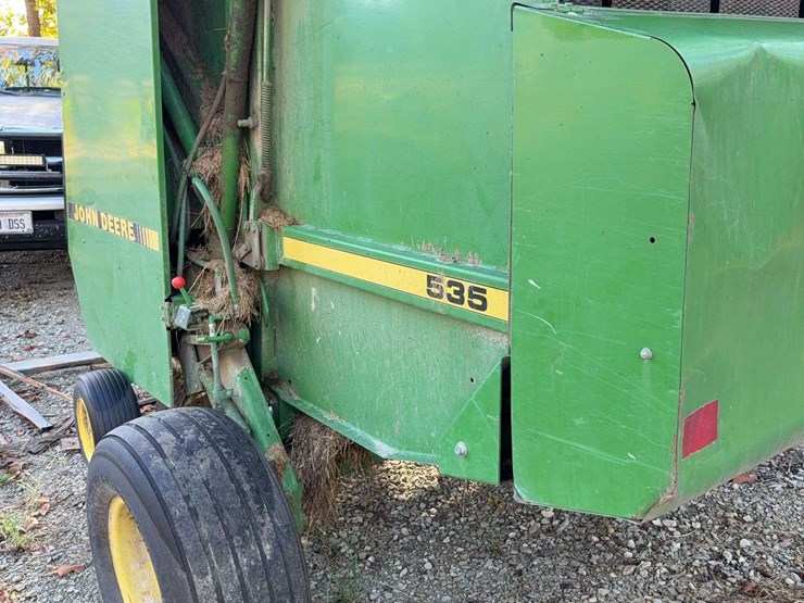 john-deere-535-image-12