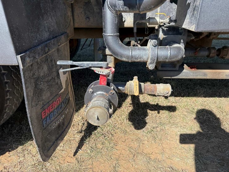 2018-kenworth-t800-image-22