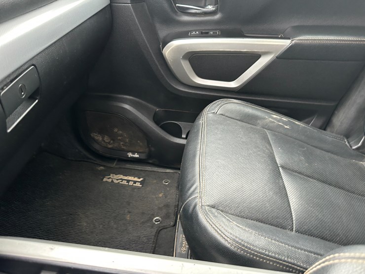 2019-nissan-titan-image-49