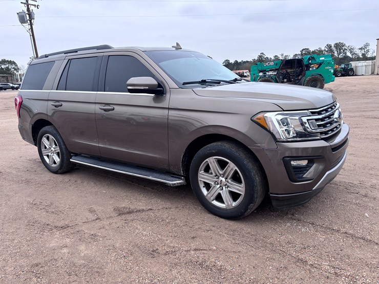 ford-expedition-image-2