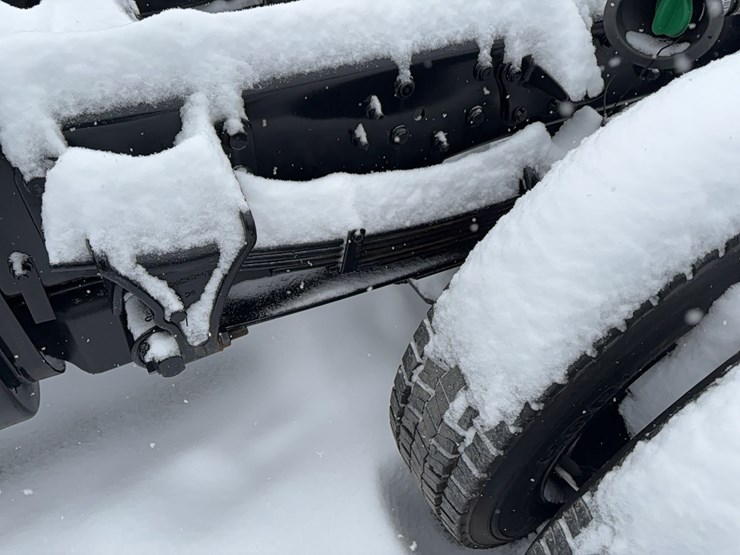 chevrolet-6500-image-10