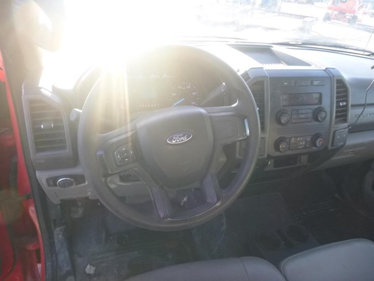 2017-ford-f450-image-11