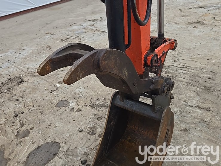 2017-kubota-u35-4-image-14