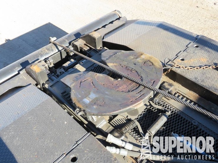 2006-freightliner-fld120-classic-image-11