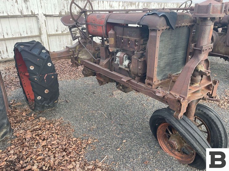 international-farmall-tractor---ritzville,-wa-image-3