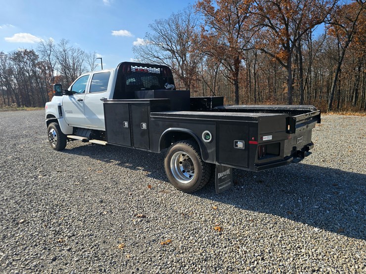 chevrolet-silverado-5500hd-image-15