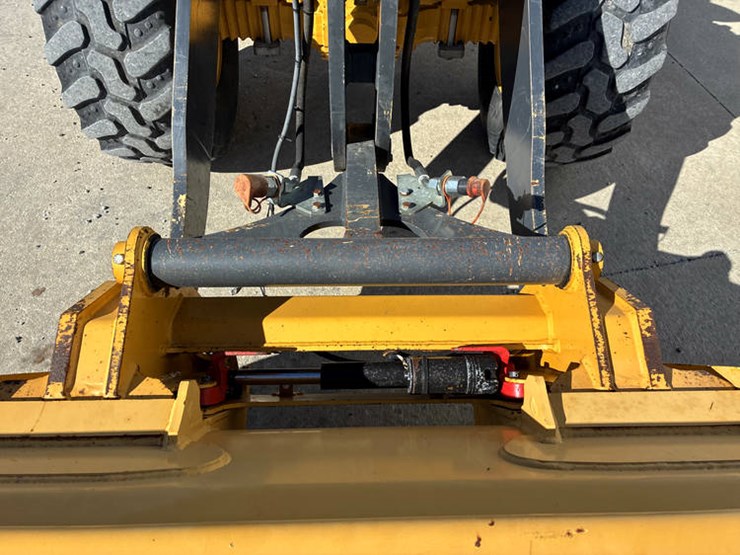 #122386-•-2022-jd-204l-#1lu204lcazb068342-image-13