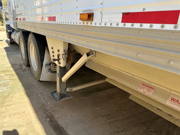 2014-timpte-hopper-bottom-image-61