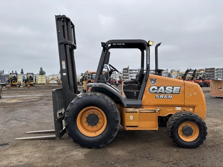 2016-case-586h-image-5