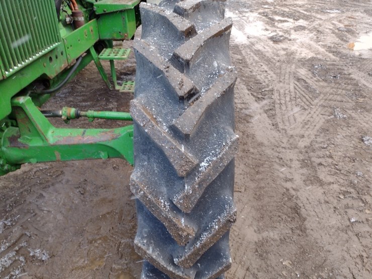 john-deere-2950-image-14