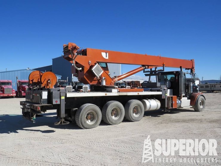 peterbilt-367-image-4