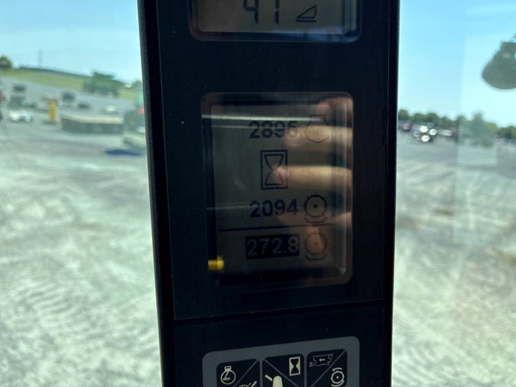 case-ih-5088-image-98