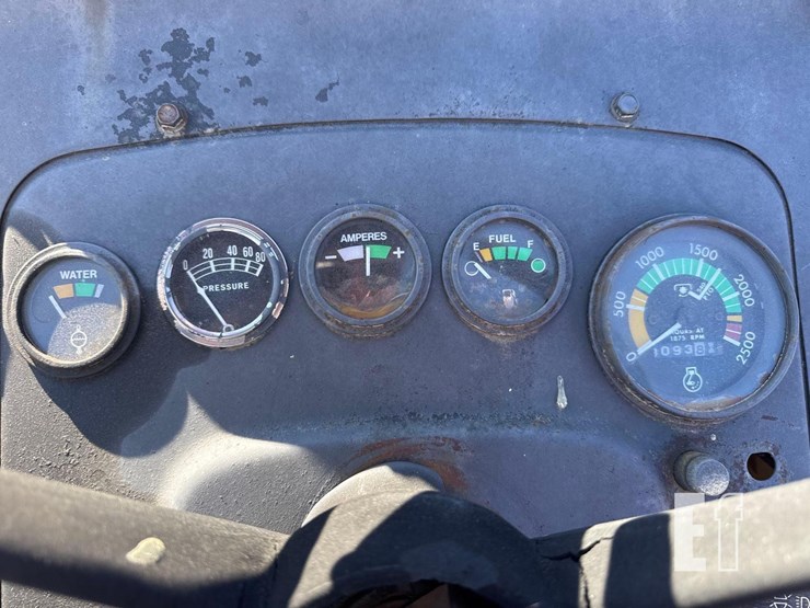 massey-ferguson-275-image-24