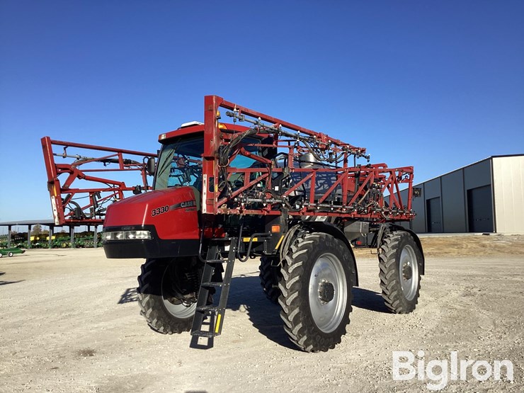 2012-case-ih-patriot-3330-image-2