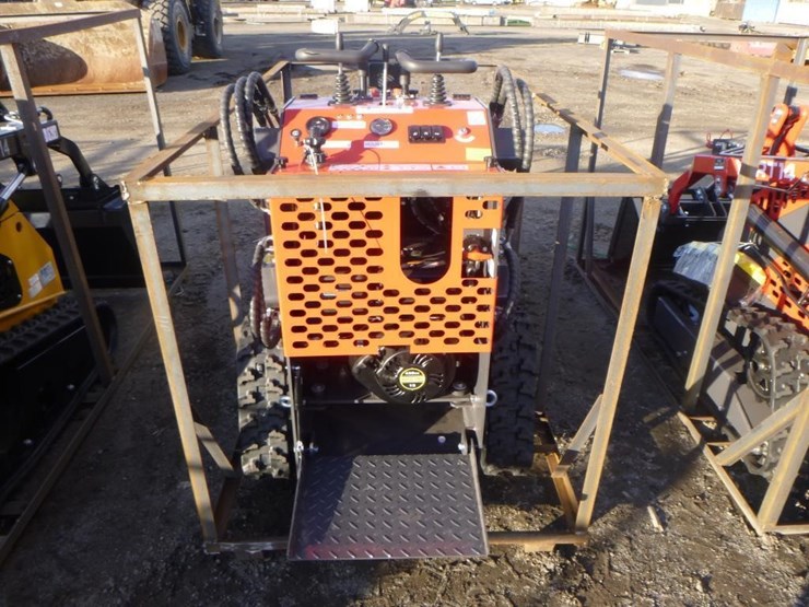 2025-agt-ysrt14-skid-steer-track-loader-image-6