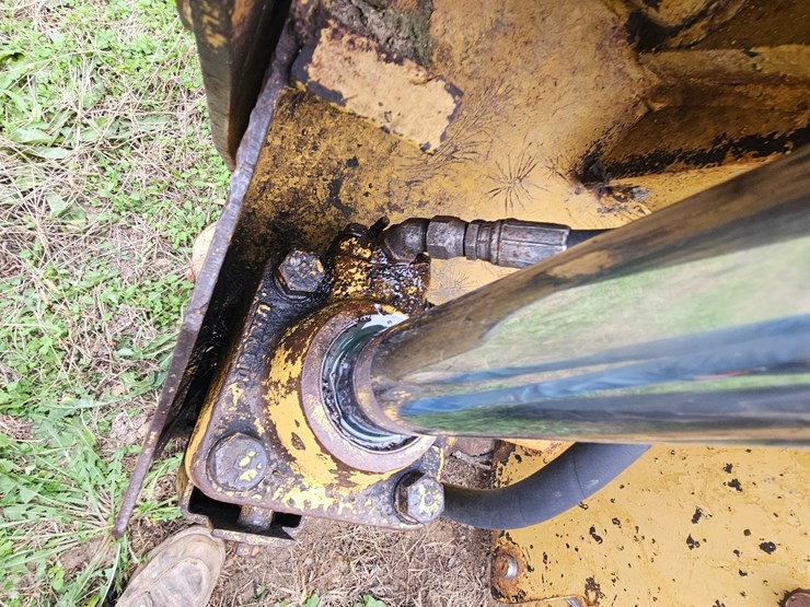 caterpillar-920-image-58