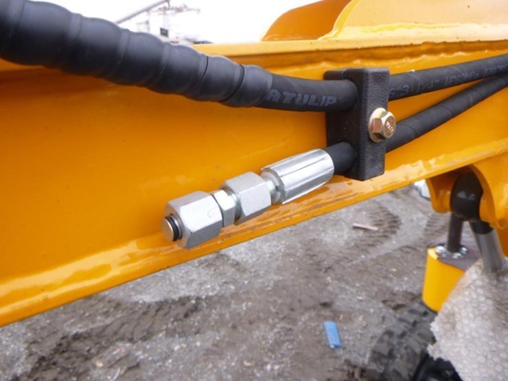 2025-vicsec-vc12-hydraulic-excavator-image-14