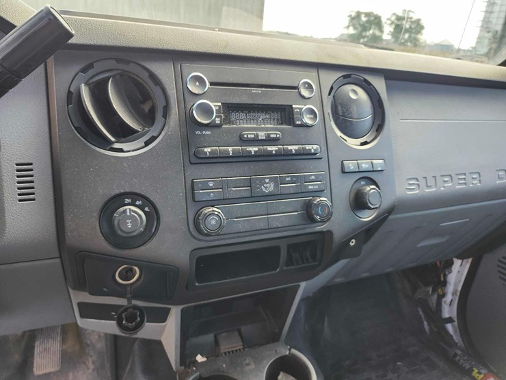 2012-ford-f250-image-21