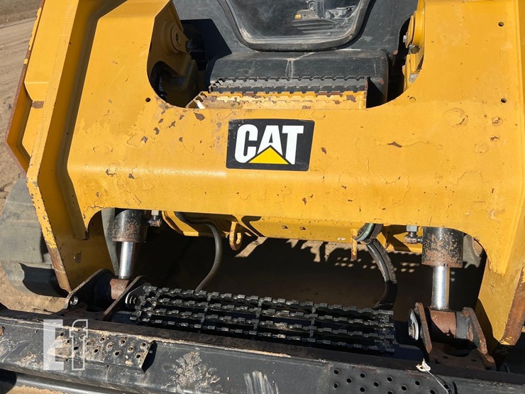 caterpillar-299d2-image-11