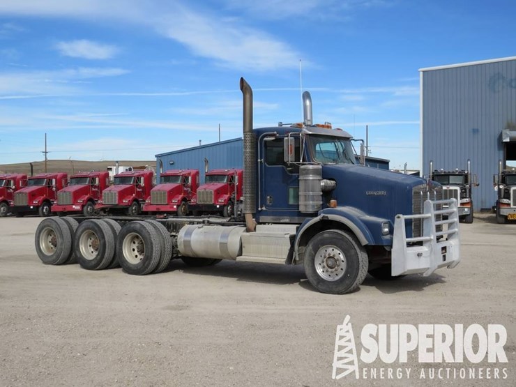 kenworth-t800-image-2