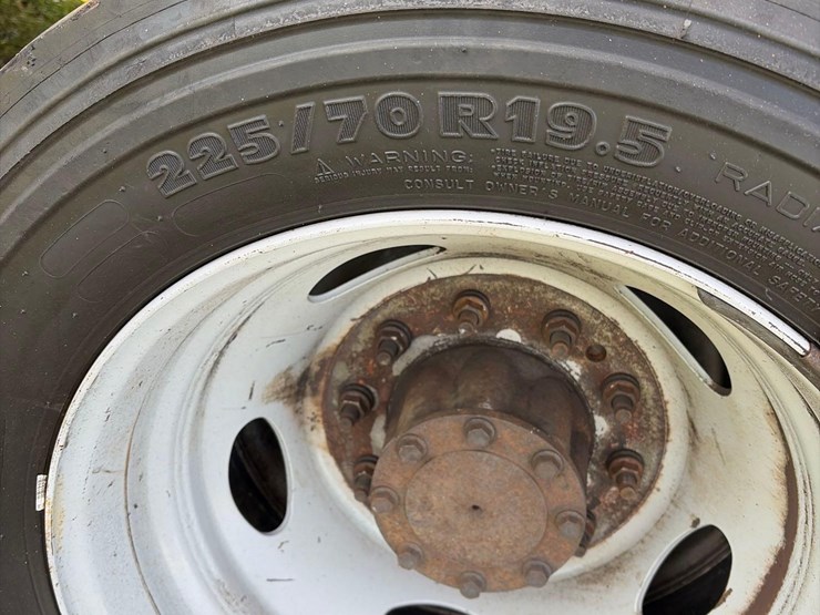 ford-f450-xl-image-8