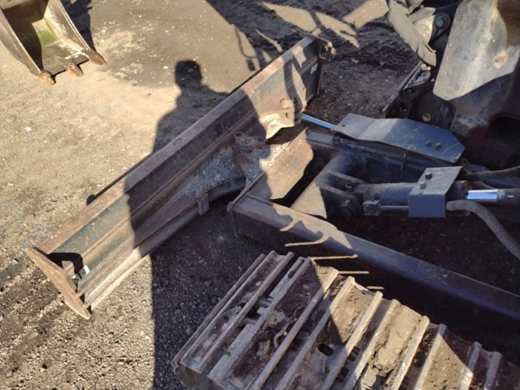 kubota-kx040-4-image-25