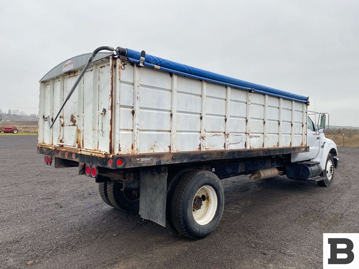 2006-ford-f750-image-6