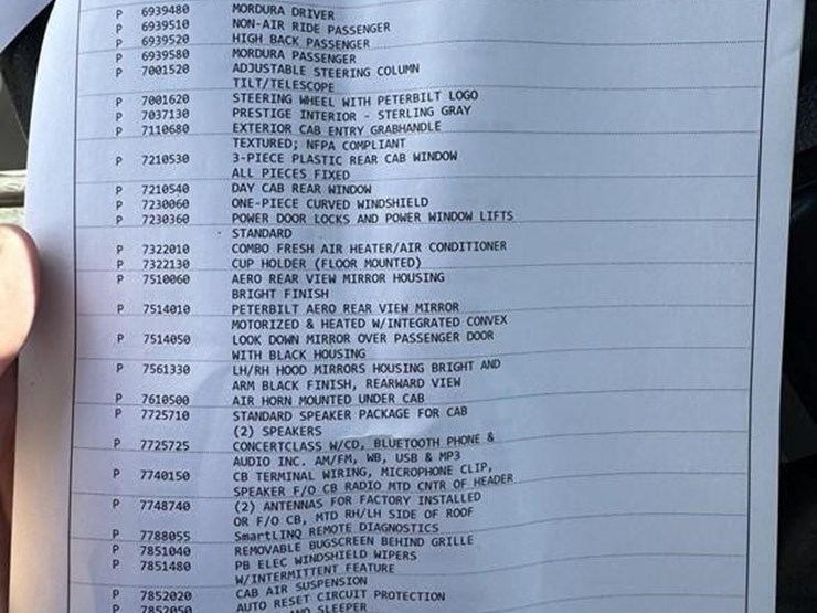 2019-peterbilt-579-image-33