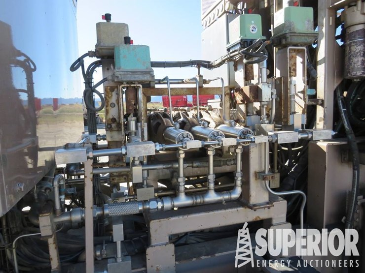 2006-cummins-qsx15-image-5