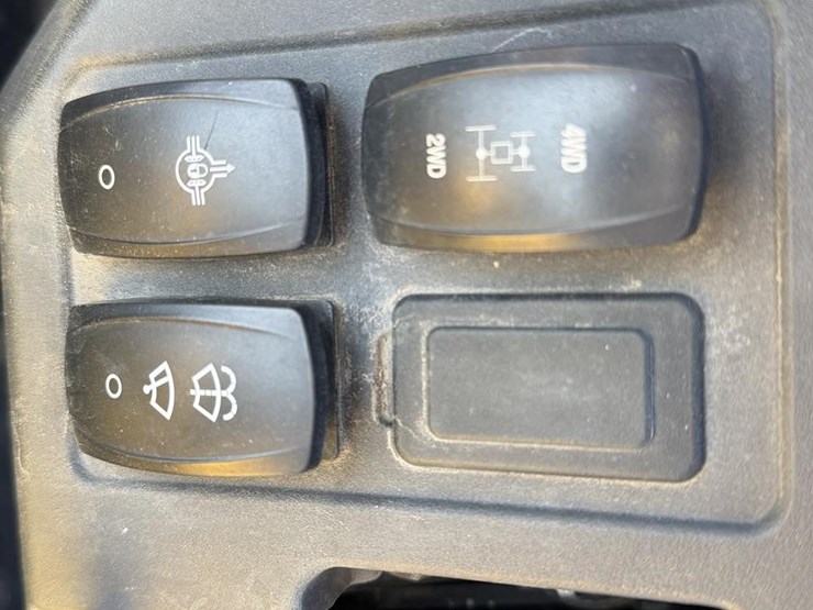 john-deere-gator-xuv-835m-image-22