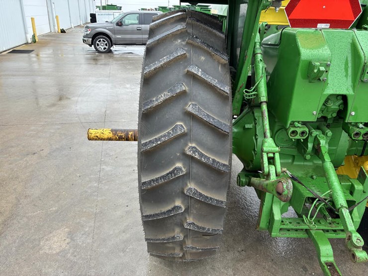 john-deere-4620-image-51