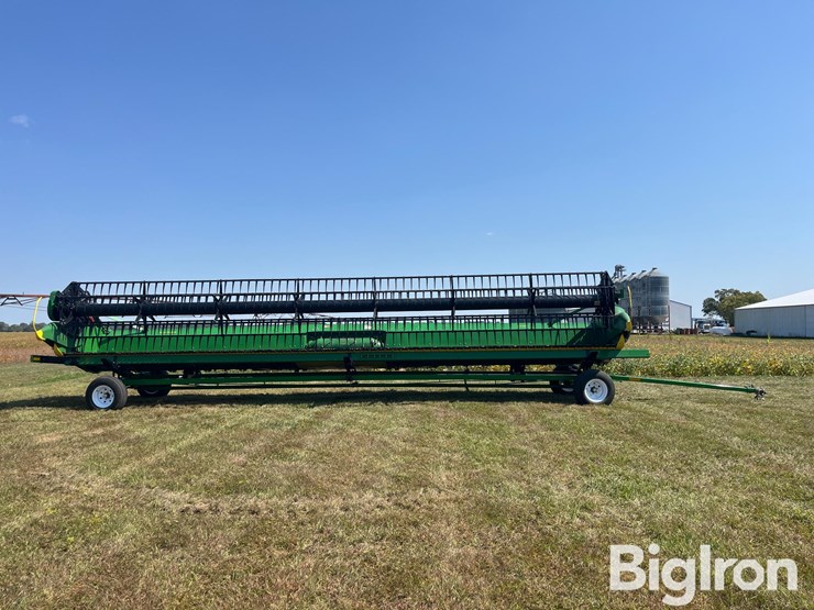 2019-john-deere-735fd-image-2