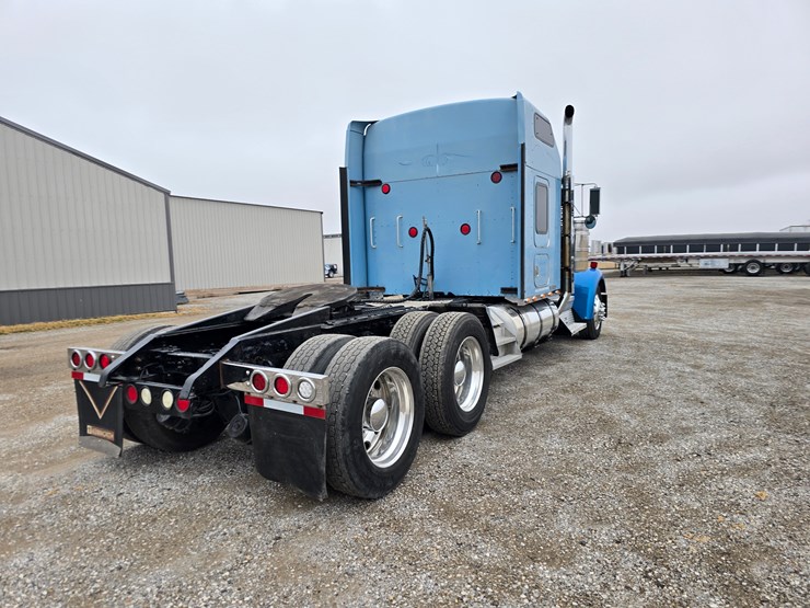 1999-kenworth-w900l-image-26