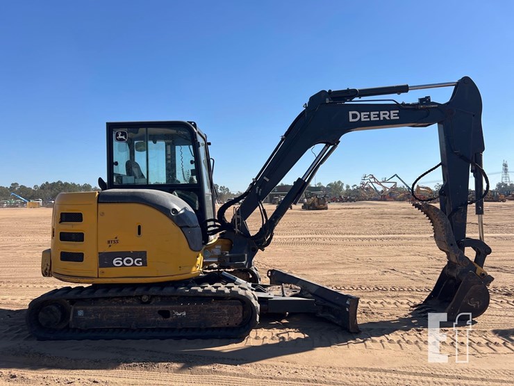 2018-deere-60g-image-5