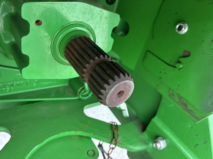 john-deere-8rt-370-image-33