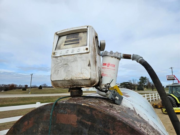 #3403-•-500-gallon-tdm-axle-fuel-trailer-image-12