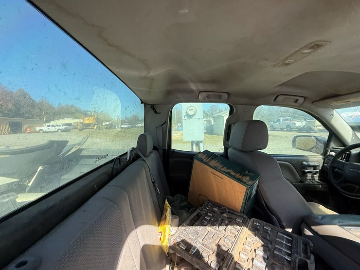 chevrolet-silverado-1500-image-30