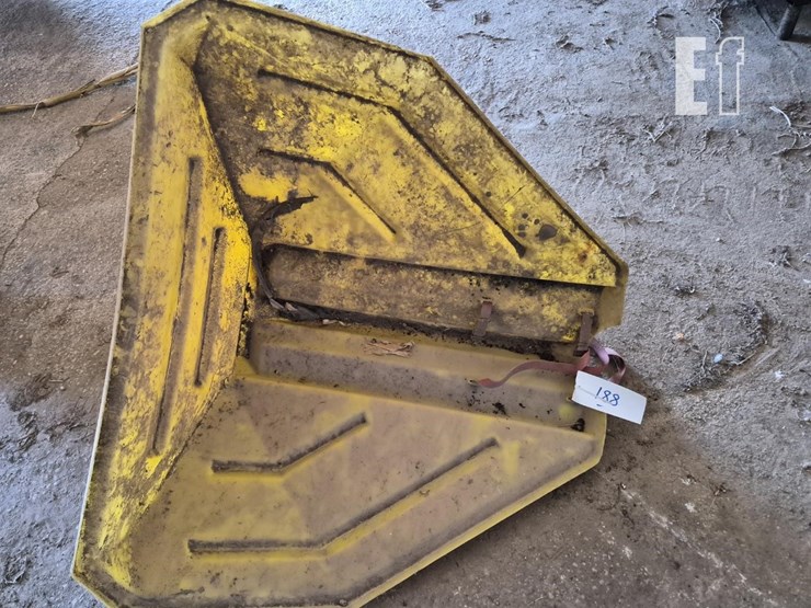 poly-auger-hopper-image-1