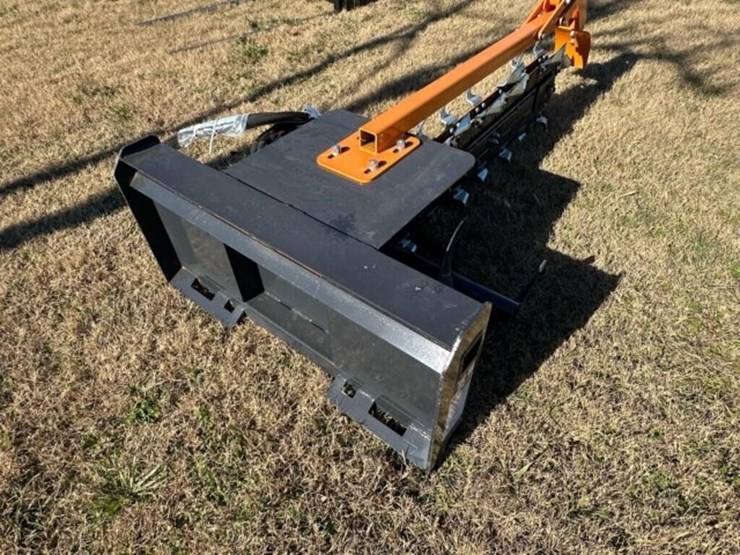 2025-wolverine-hydraulic-skid-steer-trencher-image-8