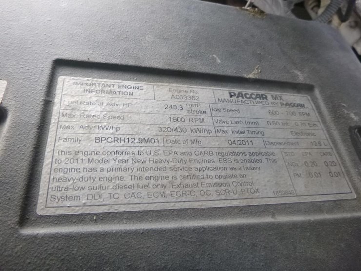 2012-kenworth-t800-image-21