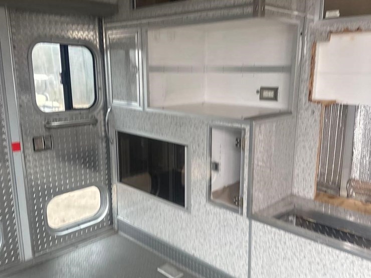 2006-gmc-sierra-3500-image-36