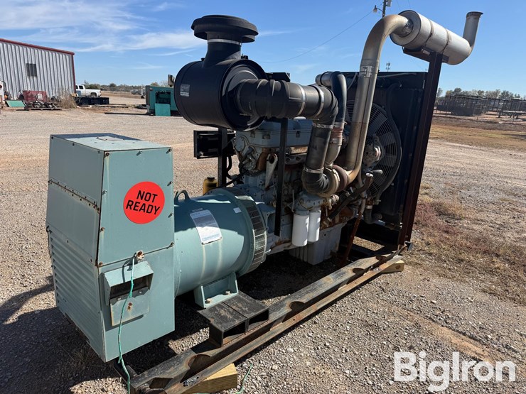 marathon-magna-200kw-skid-mounted-diesel-generator-image-7