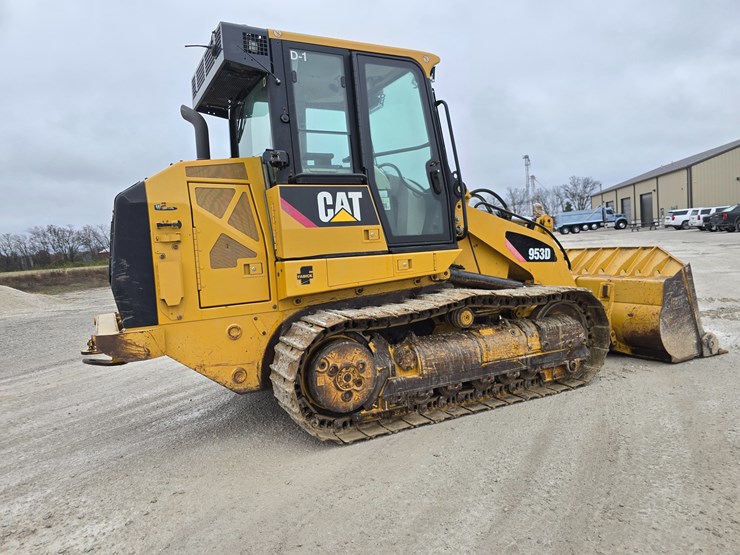 caterpillar-953d-image-33