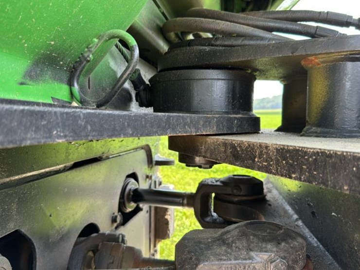 john-deere-2010-image-31
