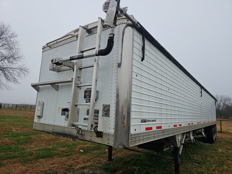 2017-timpte-hopper-bottom-image-1